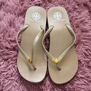 Tory Burch Beige/Tan Logo Flip Flop Sandals